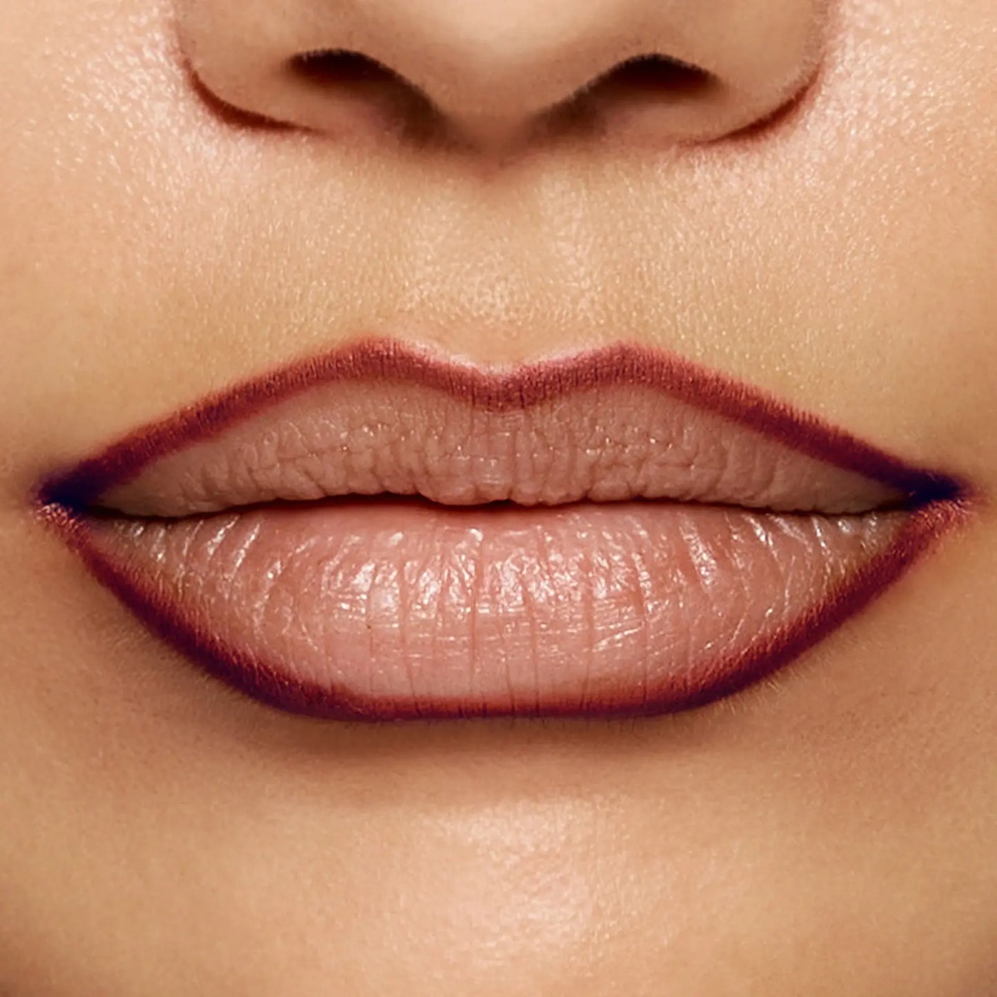 PlumpEdge – Smooth Glide Lip Liner