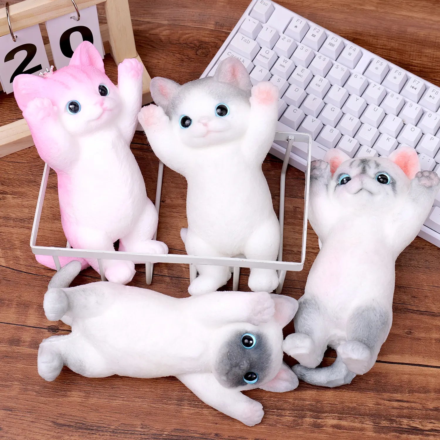SnuggleKitty – Slow Rebound Squishy