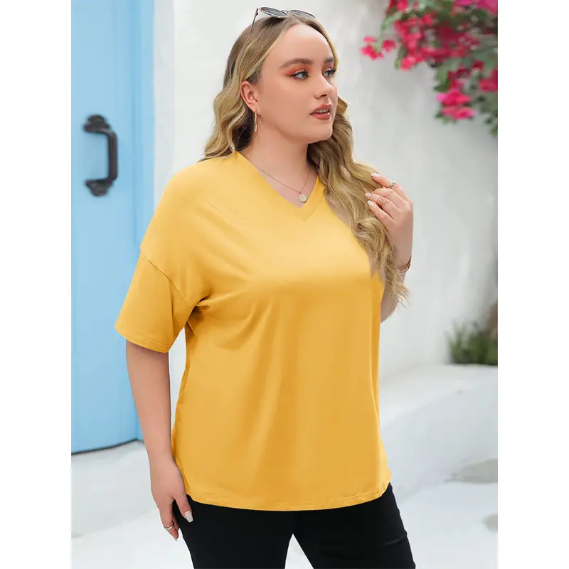 LunaEase – Women’s Plus Size V-Neck Tunic Tee