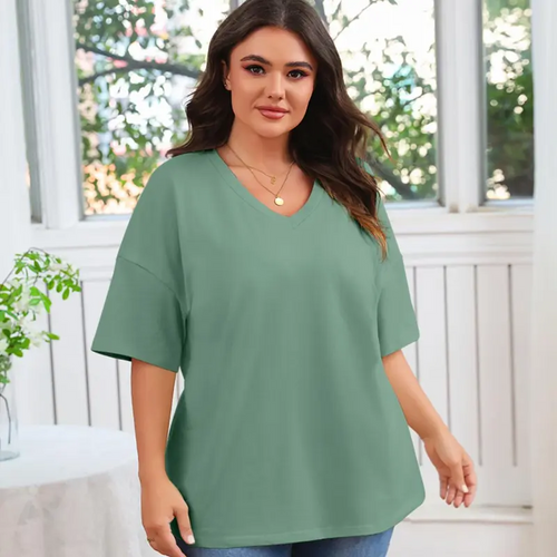 LunaEase – Women’s Plus Size V-Neck Tunic Tee