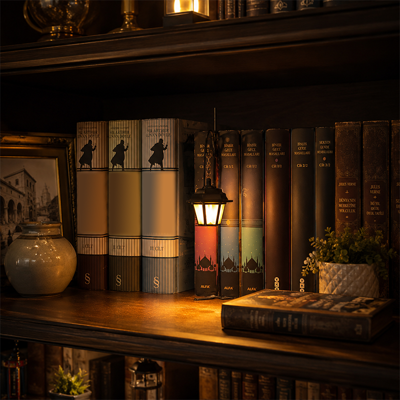 ChapterGlow – Book Lover’s LED Shelf Lantern
