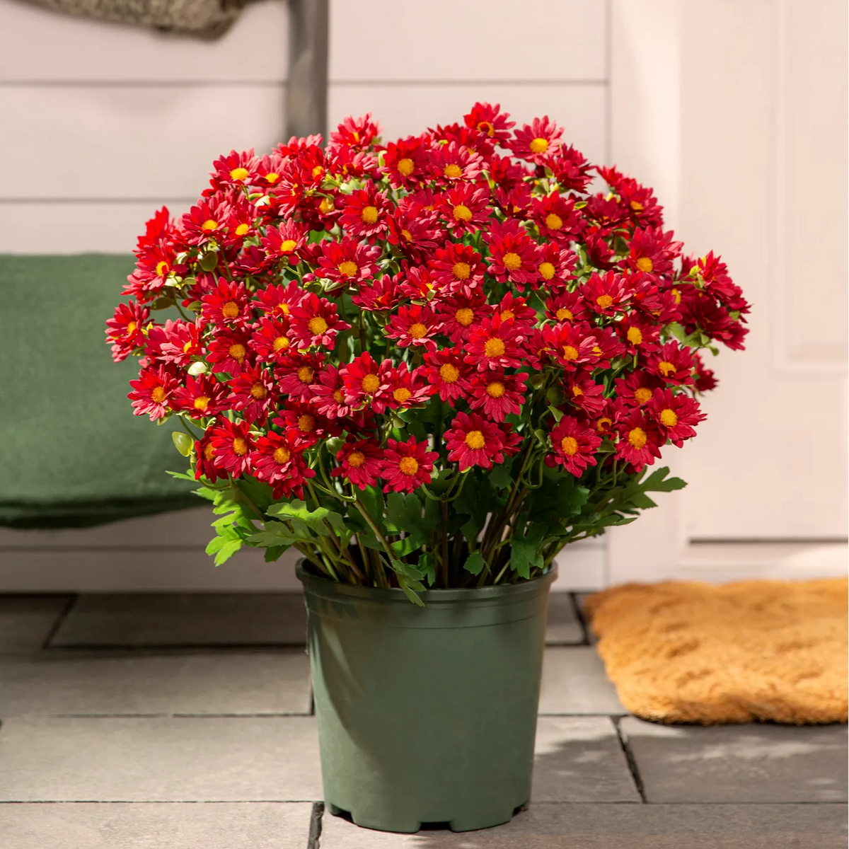 FallPetals – UV-Resistant Seasonal Flower Bundles