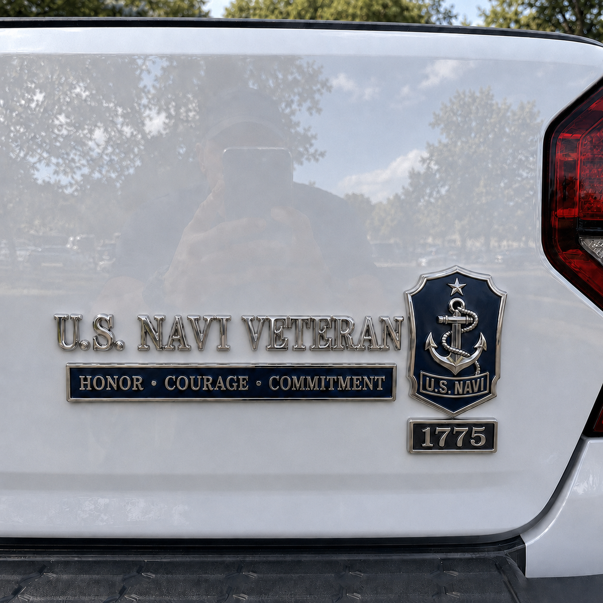 HonorForge – U.S. Military Veteran Car Emblem Collection