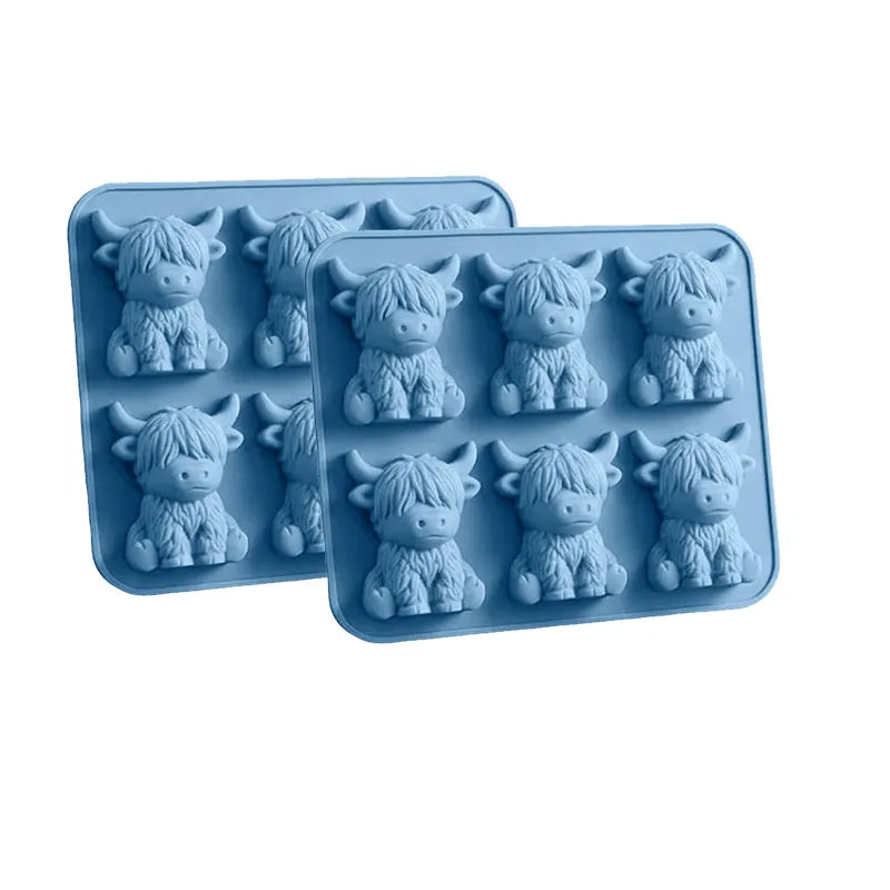 MooMold – Adorable Highland Cow Ice Cube Tray