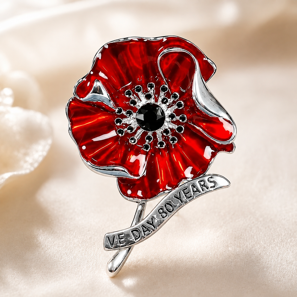 HeritageGlow – VE Day 80 Poppy Brooch