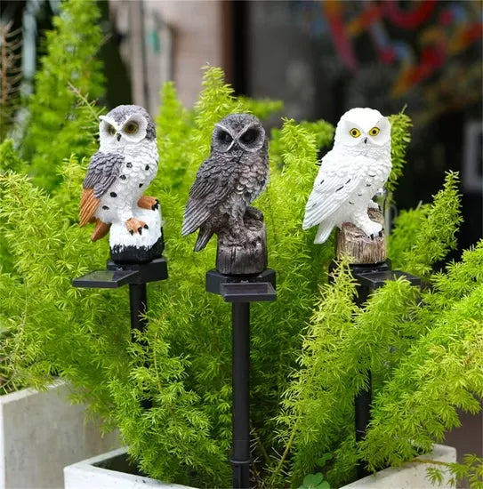 GlowGuard – Solar Owl Garden Light