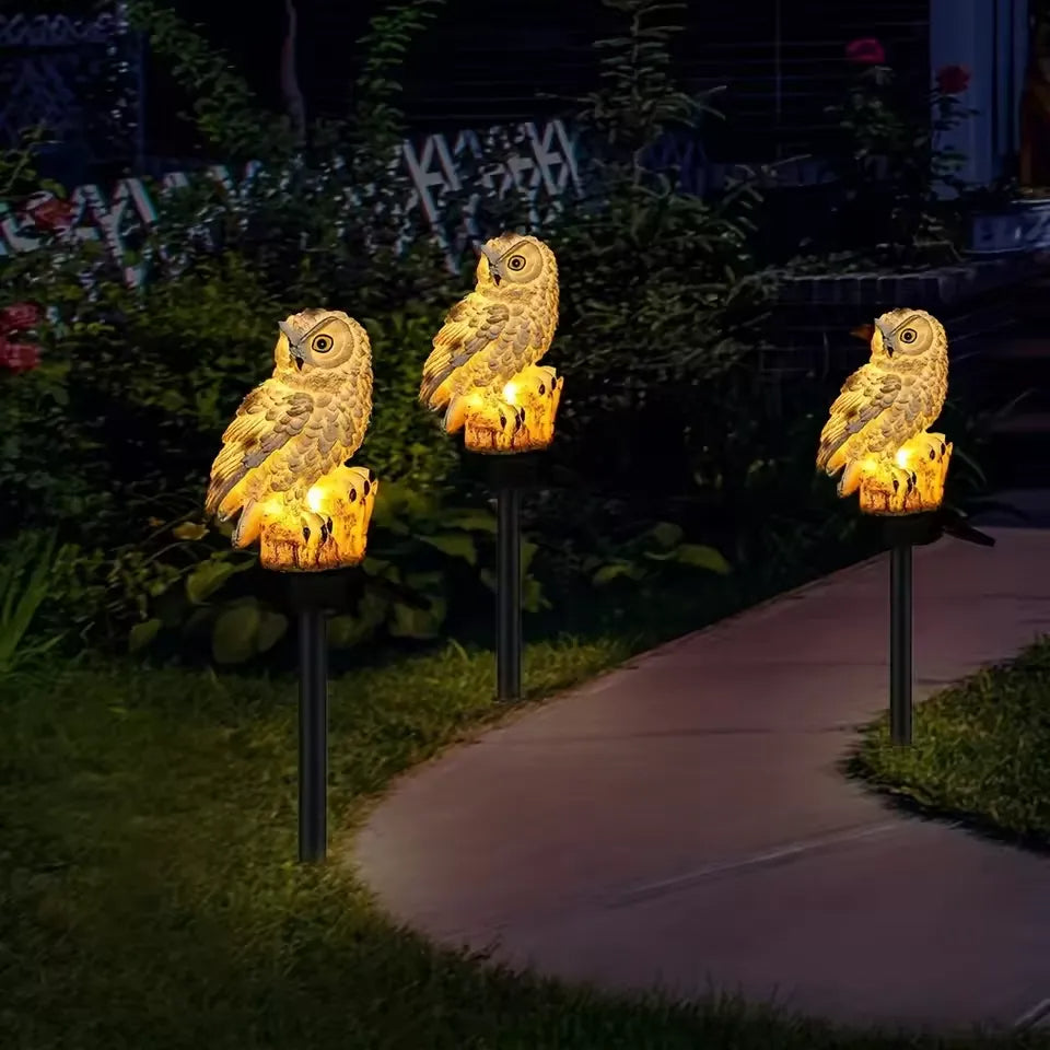 GlowGuard – Solar Owl Garden Light