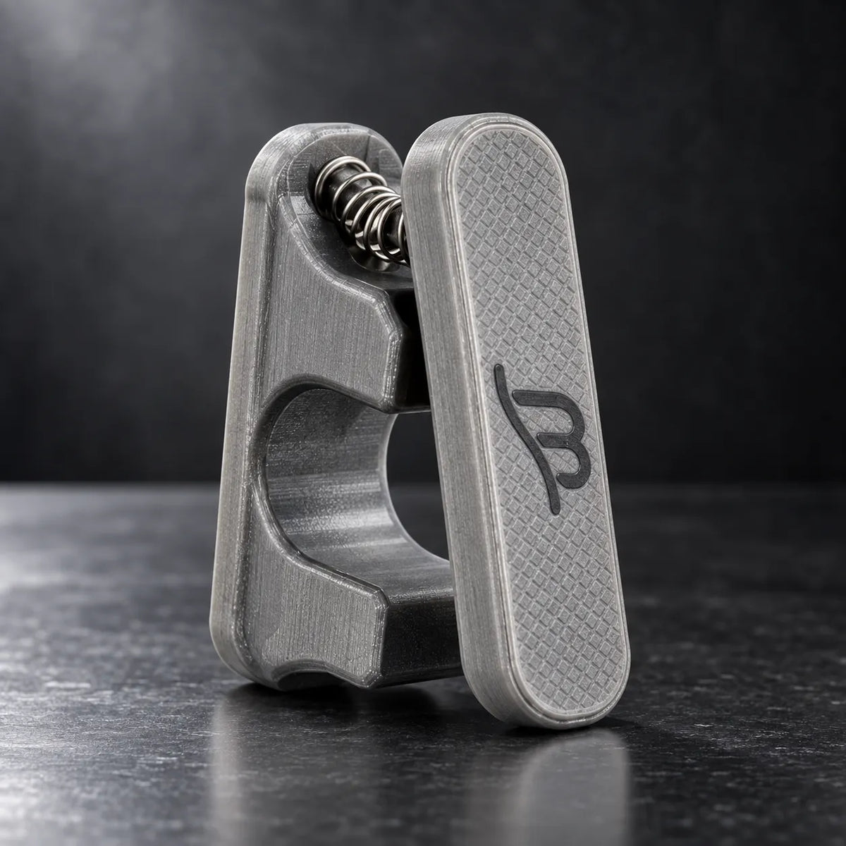 RodMate – Compact Spring-Release Fishing Rod Holder