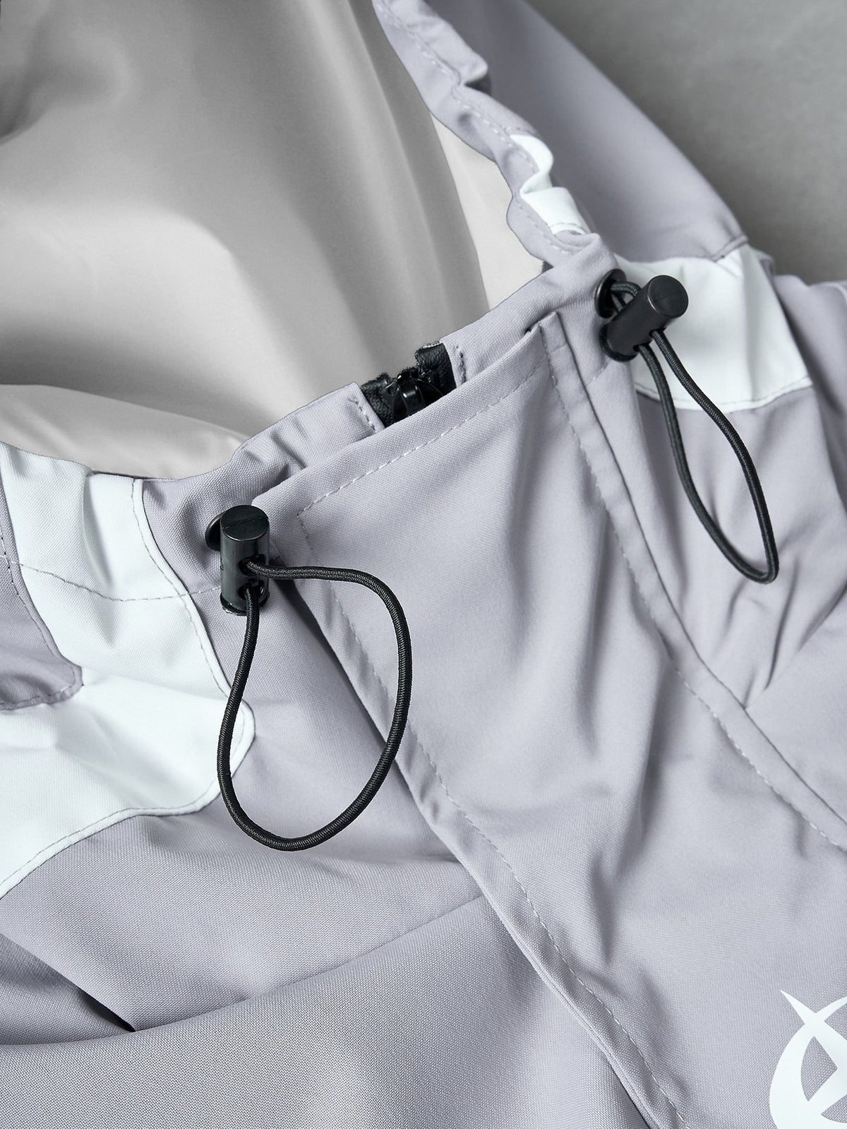 FluxGuard – Futuristic Urban Performance Windbreaker