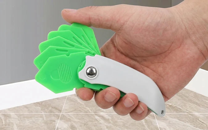 SealForge – 9-In-1 Multipurpose Caulking & Spatula Tool