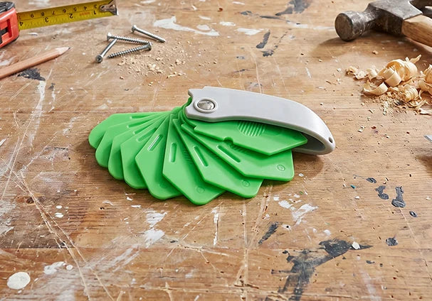 SealForge – 9-In-1 Multipurpose Caulking & Spatula Tool