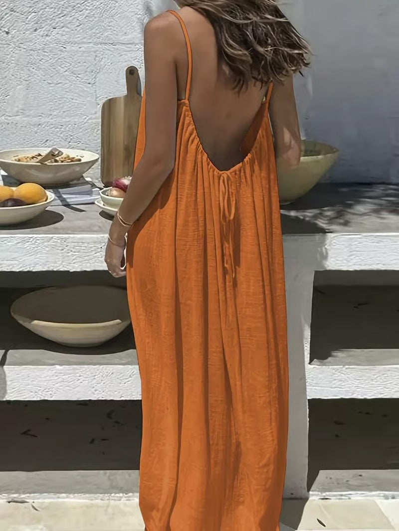 Mila – Adjustable Strap Open-Back Summer Dress