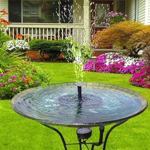 SolaraFlow – Solar Bird Bath Fountain Pump
