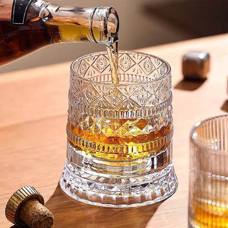 WhiskeyWhirl – 360° Rotating Drinking Glass