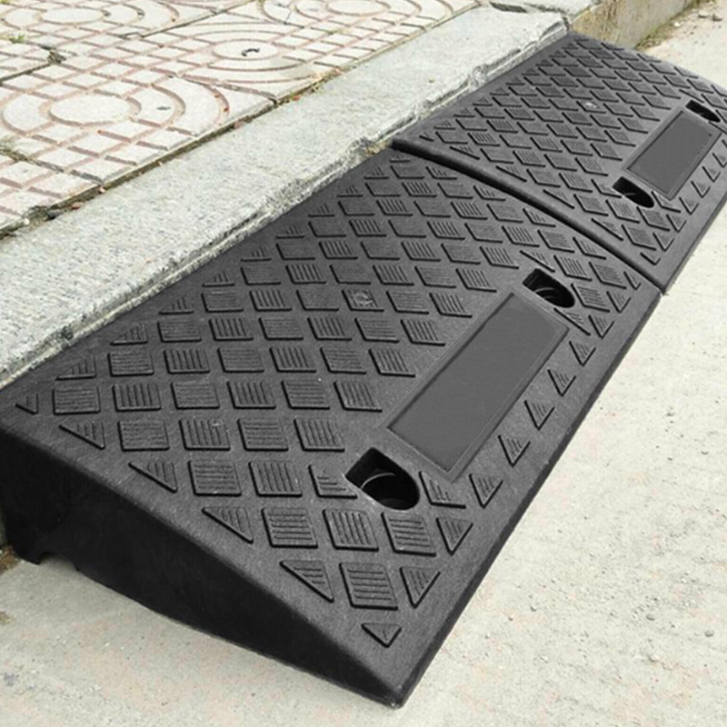 CurbEase – Portable Driveway Curb Ramp