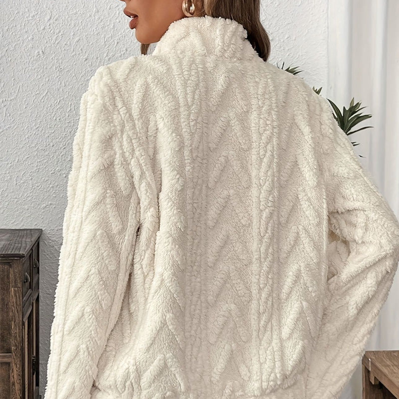 CloudHug – Ultra-Soft Fuzzy Half-Zip Pullover